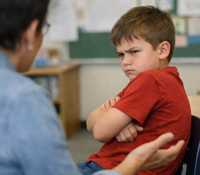 Más allá de la «Mala Conducta»: La Neurobiología del Trastorno Negativista Desafiante (TND)
